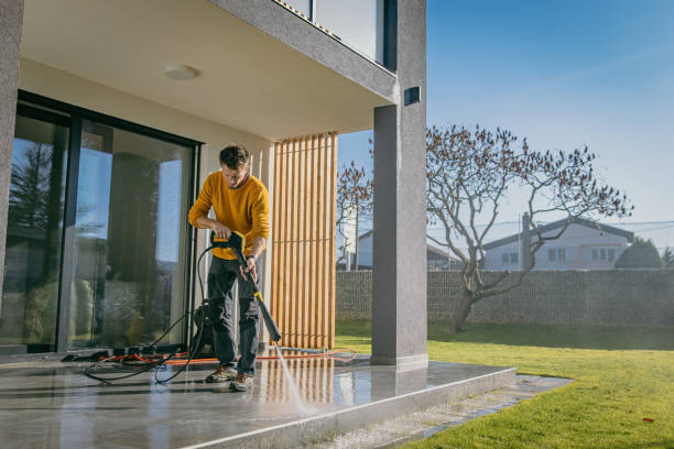 Professional Pressure Washing in Laton, CA